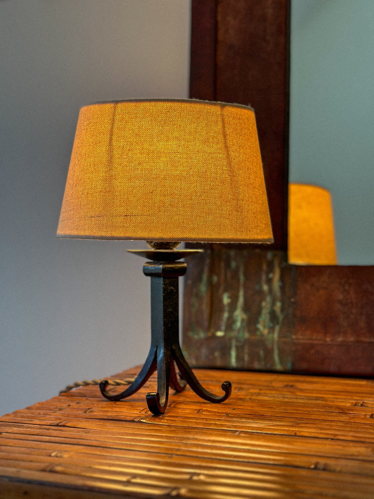 1960 PETITE CAST IRON LAMP