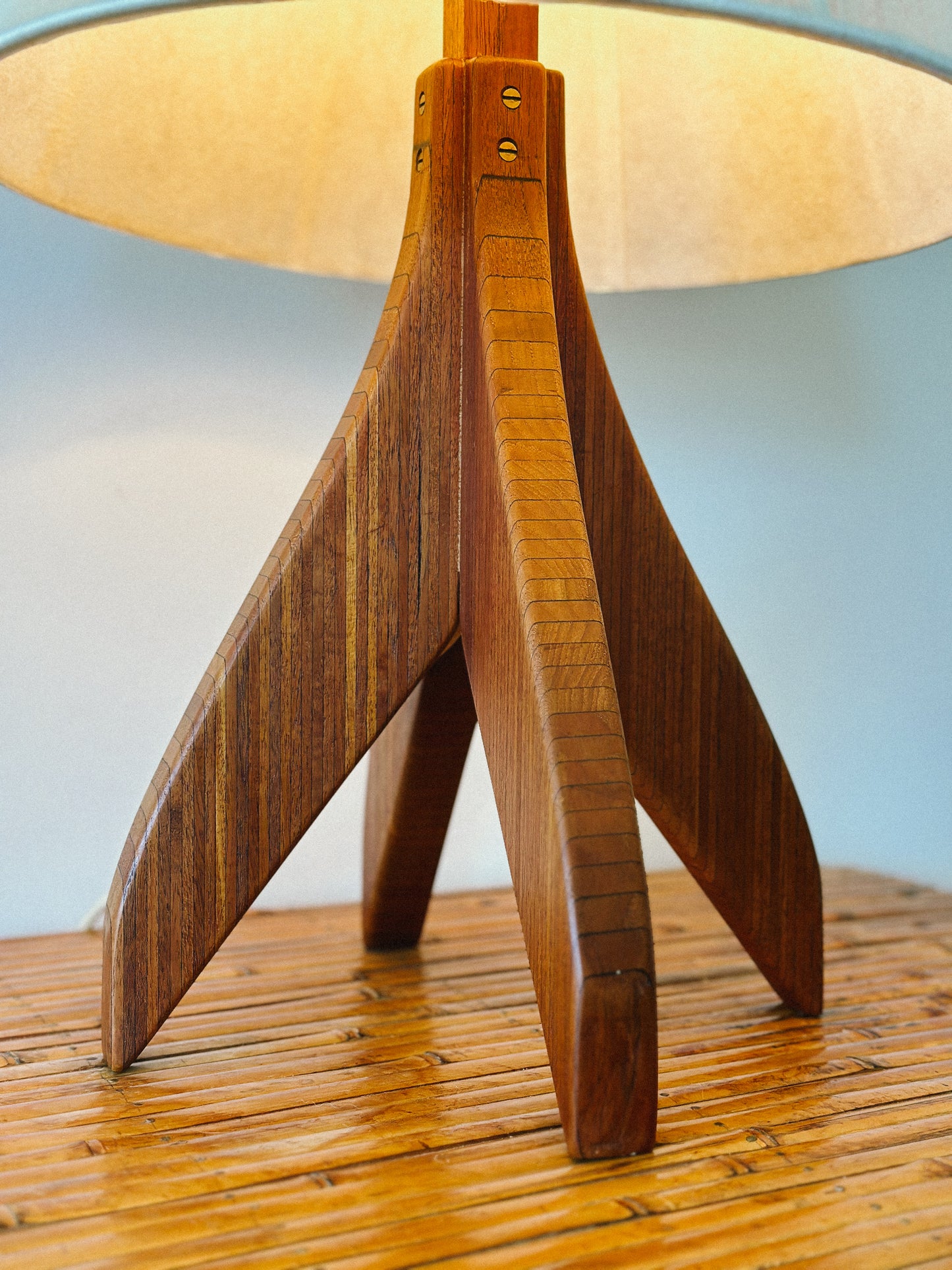 20th C. FOUR PRONGED WOODEN TABLE LAMP, Denmark