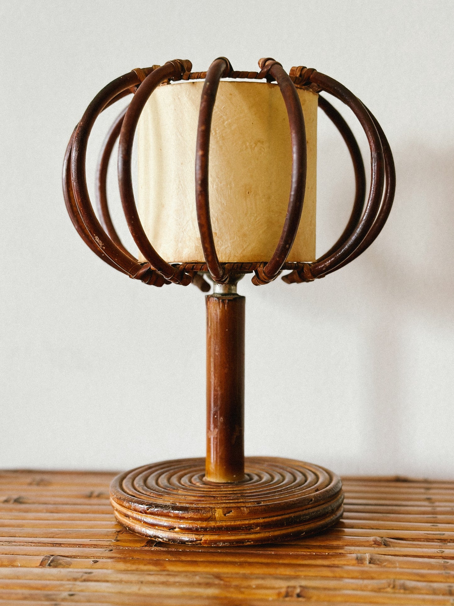 1960s PETITE RATTAN TABLE LAMP ATTRI. LOUIS SOGNOT, France