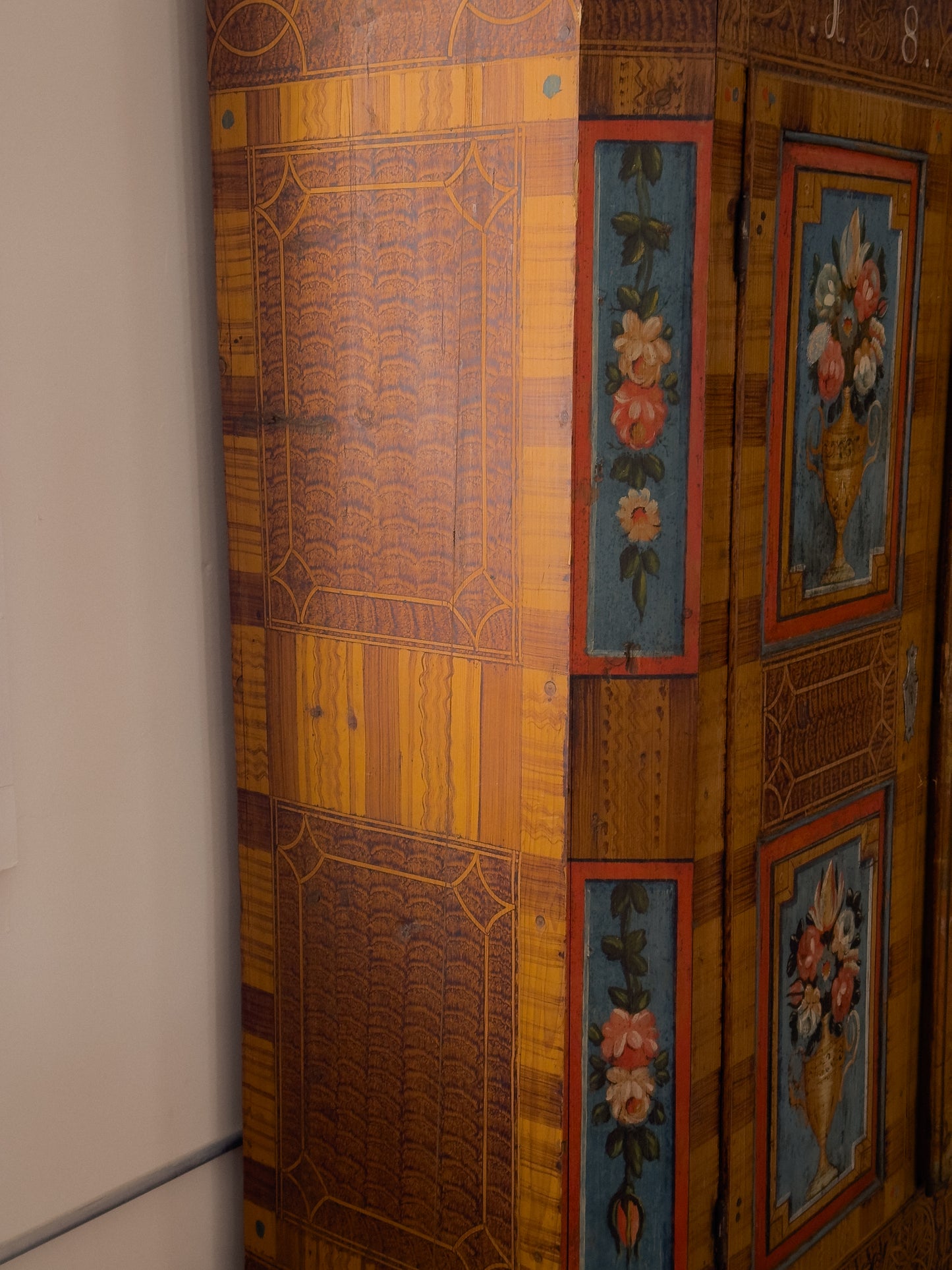 Early 18th Century Folk-Painted Cupboard of German Provenance c. 1825