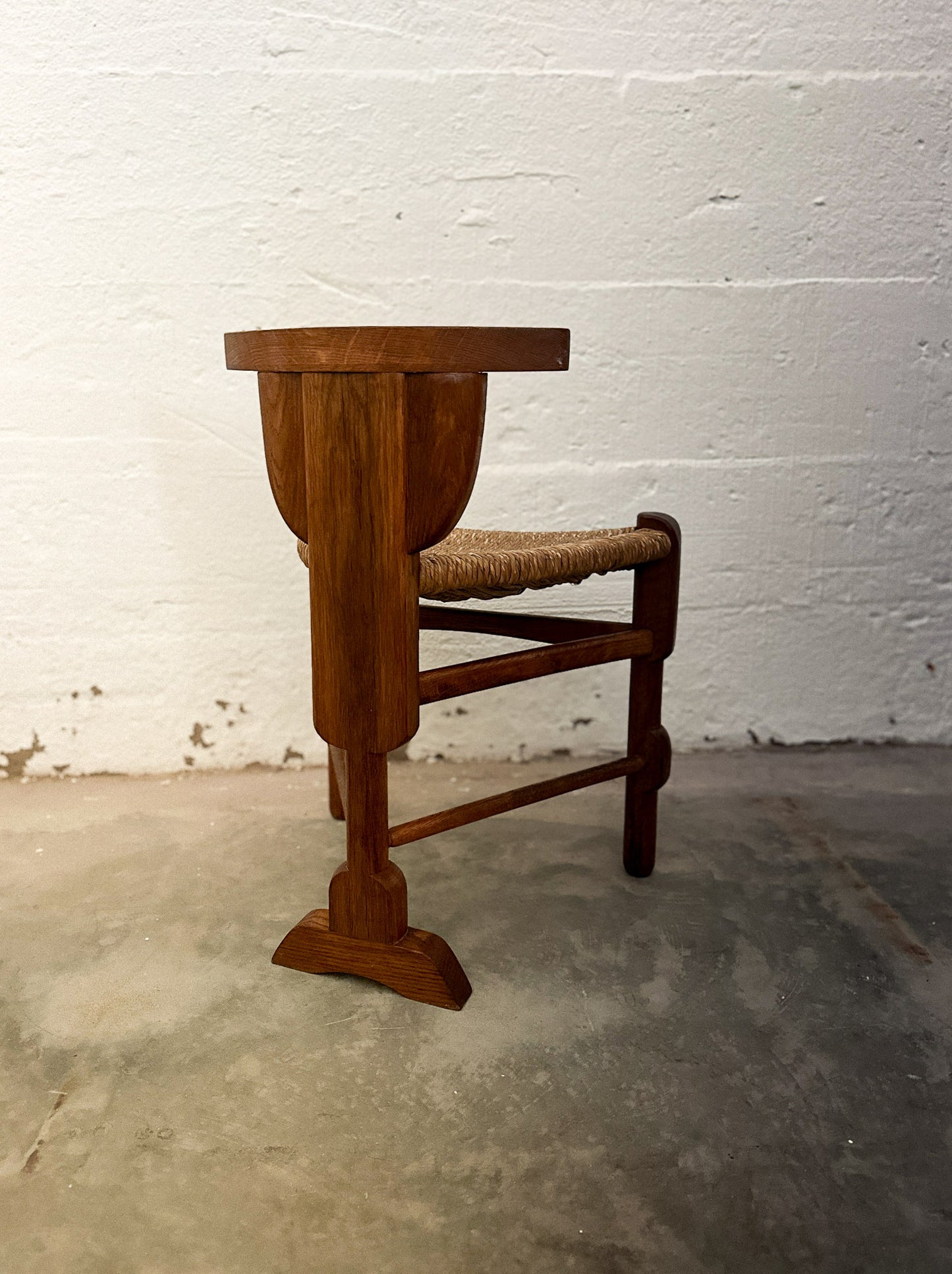 Bernhard Hoetger Sculptural Tripod Chair, c. 1920