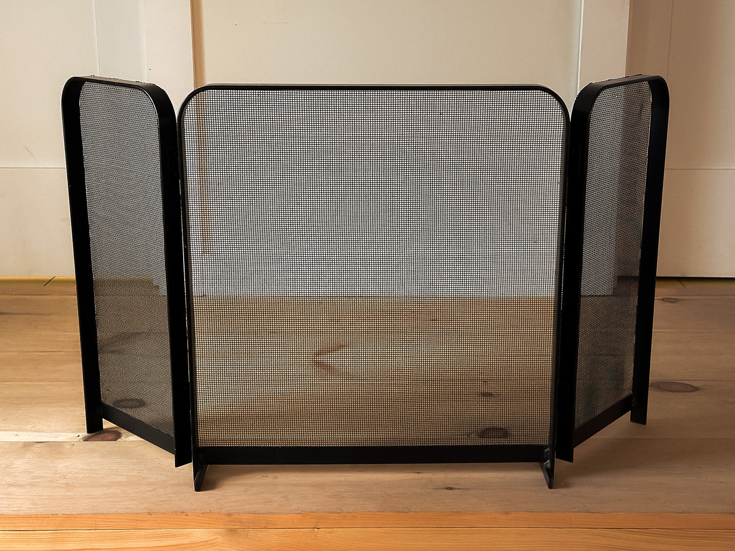 Mid-20th Century English Three-Panel Fireplace Screen