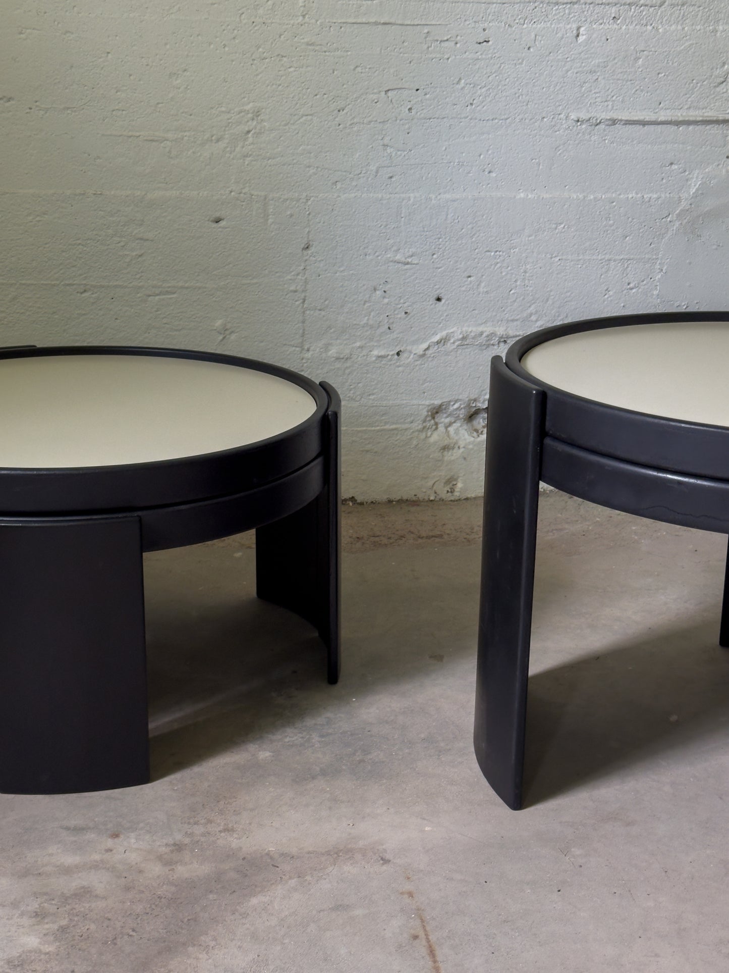 Gianfranco Frattini Large Nesting tables produced by Cassina. Italy, c. 1960
