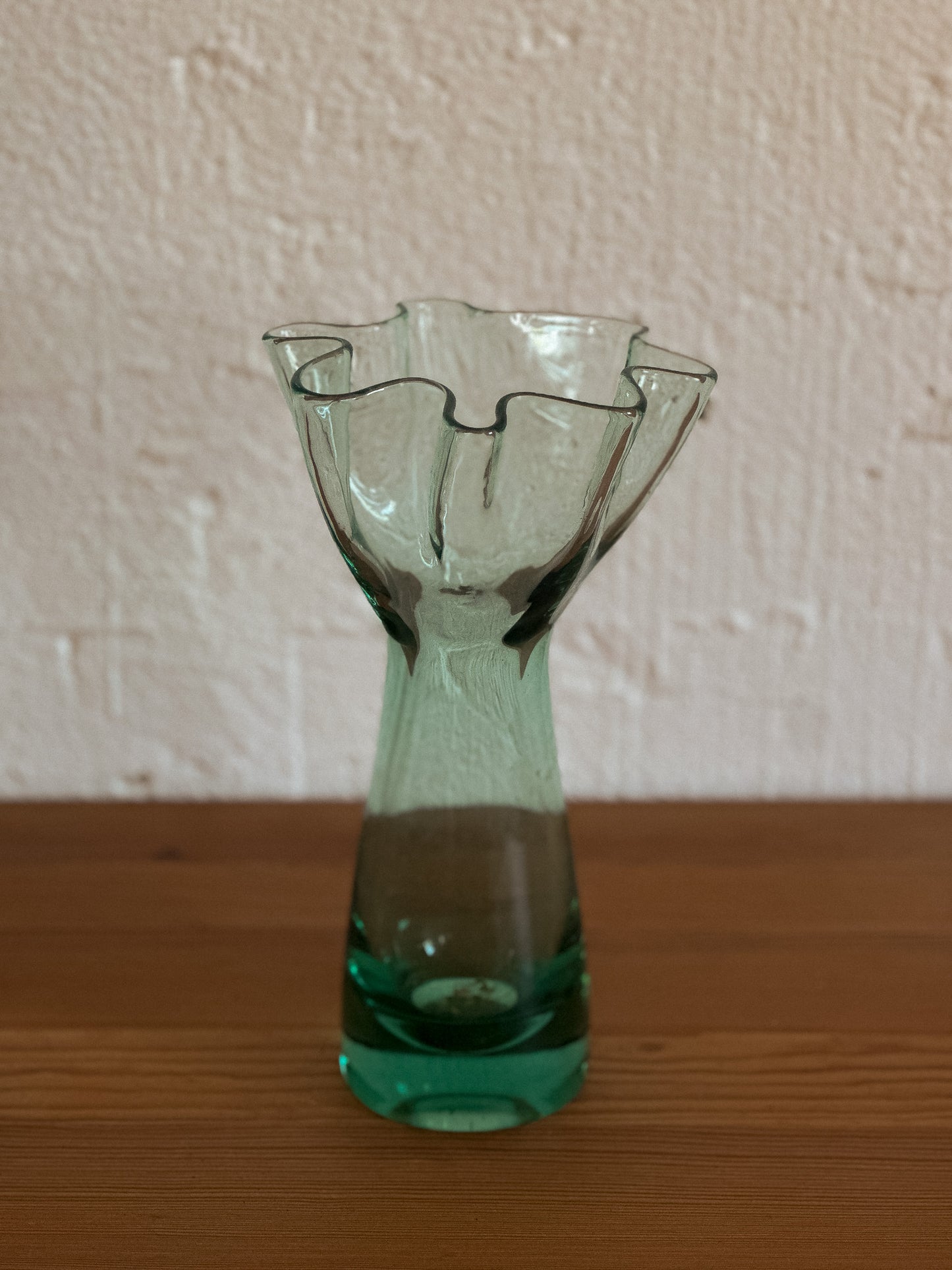 Helena Tynell 'Plissé' Vase made for Riihimäkn Lasi Oy, Finland c. 1940