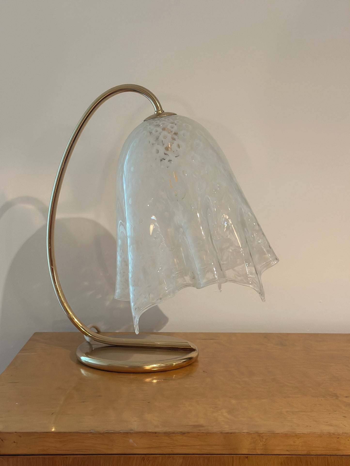 Murano “Mouchoir” Table Lamp in Blown Glass and Brass, Italy, c. 1960