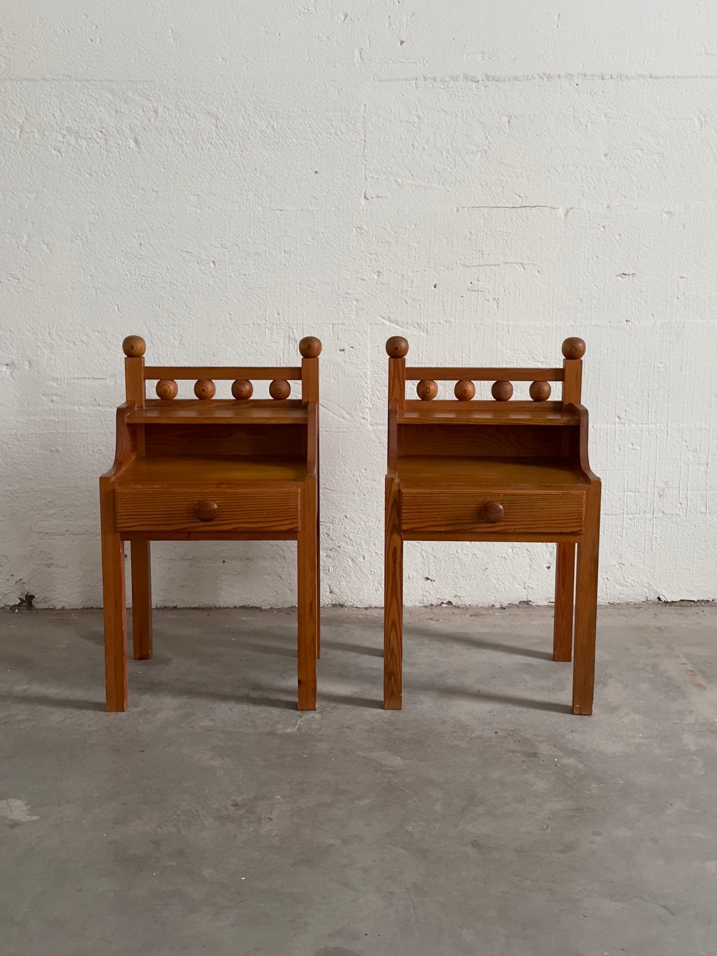 Pair of Swedish Modern Pine Bedside Tables, Mid 20th C.