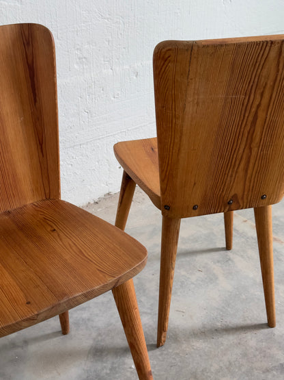 Göran Malmvall Model 510 Pine Chairs, Set of 2, c. 1950