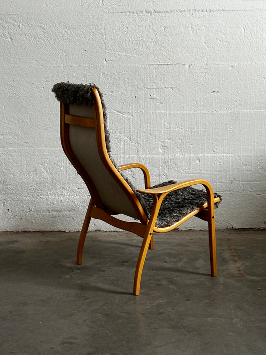 Yngve Ekström Lamino Armchair For Swedese, Beech And Gotland Sheepskin c. 1970